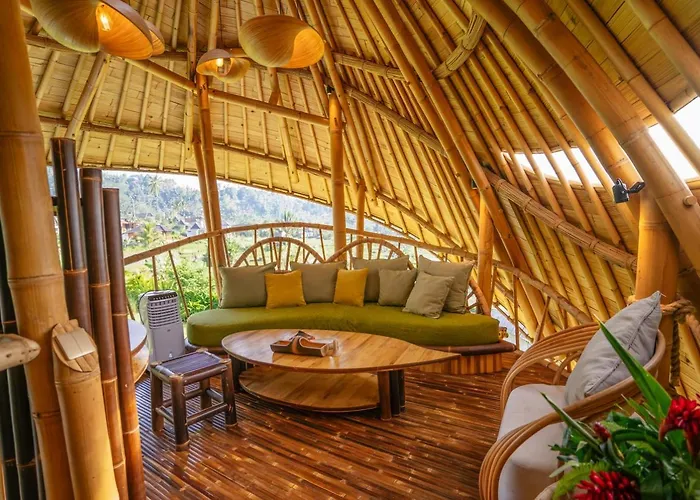 Earth Bali Luxury Bamboo Villa *