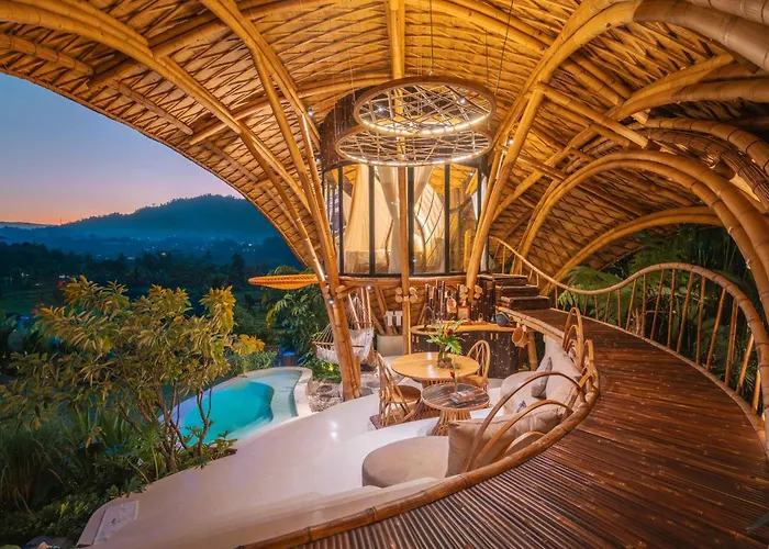 Villa Earth Bali Luxury Bamboo *